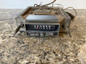 jIL sterio AM/FM CB 8 Track radio transceiver 852CB - parts/repair - Picture 1 of 7
