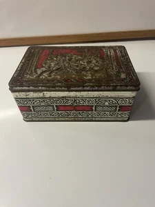Vintage Riley's Hinged Toffee Tin Hunters Robin Hood made in England - Picture 1 of 3