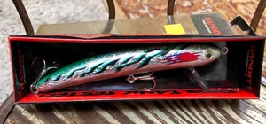 NIP Bandit Fishing Lure Fish Silver Lifelike Ultimate Team Jig Bait - Picture 1 of 3