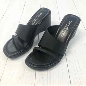 Gloria Vanderbilt Black Wedges New In Box Size 8 - Picture 1 of 11