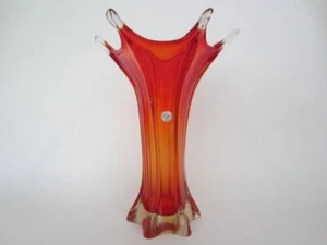 Seguso era art glass vase shades of amberina sommerso in glass that glows green - Picture 1 of 12