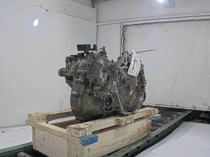 Used Automatic Transmission Assembly fits: 2005 Kia Amanti AT 3.5L 6 cylinder Gr - Image 1 of 4