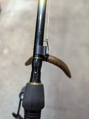 Gancho y aparejo guardián para caña de pescar (3 tamaños diferentes) paquete de 12 Foto 1 de 4