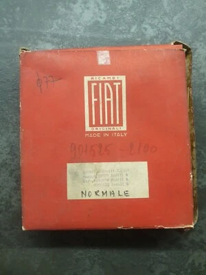 Fiat 2100, serie Fasce elastiche Std Foto 1 de 4