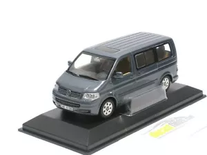 VW Volkswagen T5 Multivan Grigio Metallizzato 1/43 Minichamps come nuovo! - Foto 1 di 3