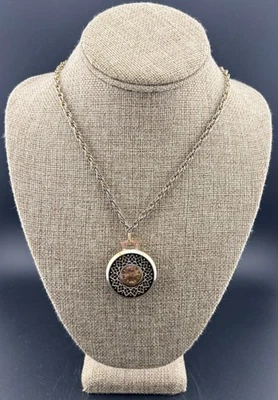 Reloj De Colección MCM Endura Colgante Collar Cadena Tono Dorado Cuerda Manual Foto 1 de 4