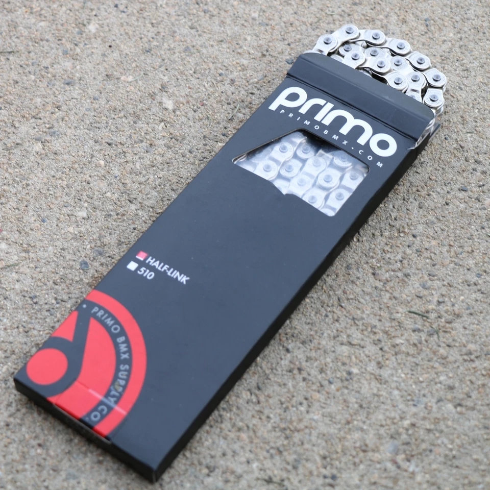 ХРОМИРОВАННАЯ ВЕЛОСИПЕДНАЯ ЦЕПЬ PRIMO BMX 121 HALFLINK 1/8 ДЮЙМА 85 ЗВЕНЬЕВ КУЛЬТОВАЯ - Изображение 1 из 1