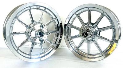 Ruedas Harley Touring Road King OEM PERSONALIZADAS llantas cromadas 1990-1999 Road Glide venta Foto 1 de 4