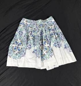 Talbots Petite Women White Floral Size 4P - Picture 1 of 10