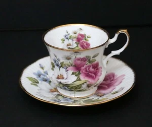 Rosina Queens Footed Cup & Saucer w/ Gilt Edges. Pink & White Floral Bouquet - Picture 1 of 6