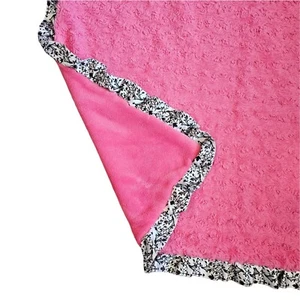 Baby Essentials Girl Baby Blanket Pink Satin Trim White Black Plush 2014 - Picture 1 of 10