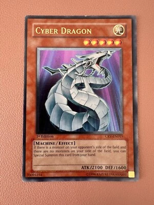 Cyber Dragon Ultimate Rare 1st Edition English YuGiOh! CRV-EN015 - Image 1 of 2