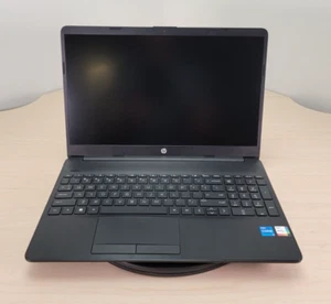 Portátil HP 15t-dw300 15,6" Intel Core i5-1135G7 8 GB de RAM sin unidad sin sistema operativo - Imagen 1 de 5
