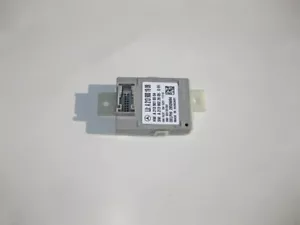 Mercedes-Benz A2139001909 LED lighting control unit "Ambiente" E-C... - Picture 1 of 4