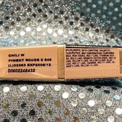 AVON Beyond Color Plumping Lipcolor Lipstick, with Retinol SPF15  Chili ~ NOS - Image 1 of 2