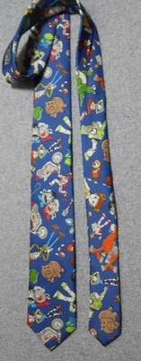 Corbata de seda fondo azul personajes Toy Story multicolor 51" para niños Disney Pixar Foto 1 de 4