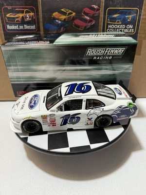 Trevor Bayne #16 Ford Drive One 2011 1/24 Nascar Diecast Foto 1 de 4