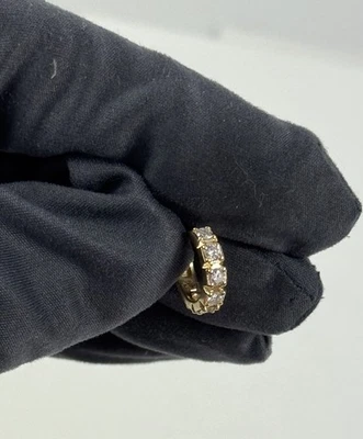 Jacquie Aiche - Pendiente de aro único de diamantes de oro de 14 quilates Foto 1 de 4