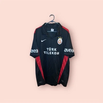 Galatasaray Football Shirt - 2011 / 2012 - Third - Large - Image 1 of 4