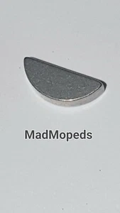 Aprilia RS125, AF1, EXT125 Rotax 123 Crank Woodruff Key 3.0 x 9.6mm Mad Mopeds - Picture 1 of 7
