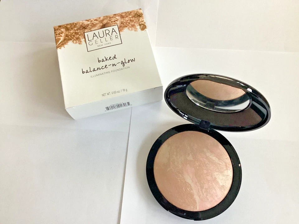 Laura Geller Supersize Balance-N-Glow Illuminating Foundation Porcelain - 18g