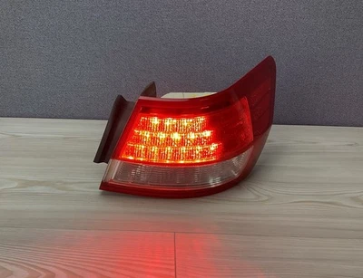 ⭐️Conjunto de luz trasera exterior lado pasajero derecho Lincoln MKZ 2010-2012 OEM Foto 1 de 4