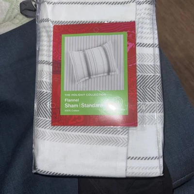 Martha Stewart Colección Holiday Franela Blanco/Gris Cuadros King Sham, Una Pieza Foto 1 de 2