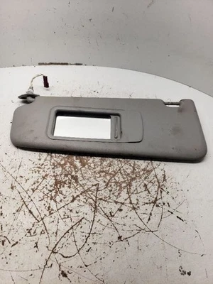 Виниловый козырек для водителя седана канадского рынка подходит для 06–11 BMW 323i 744075 - Изображение 1 из 4