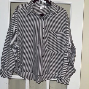 Blusa Chico's Gris Blanco Rayas Abotonada Talla 3 16 Manga Larga - Imagen 1 de 5