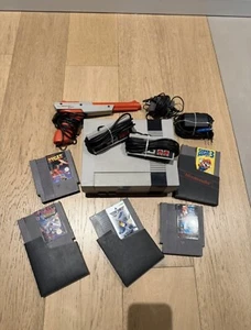 Nintendo Nes Mattel Version PAL A..doppio Joystick Mattel Version Più Giochi - Foto 1 di 8