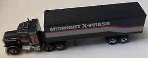 Vintage 1983 Matchbox Peterbilt Midnight X-Press Articulated Trailer Truck - Picture 1 of 6