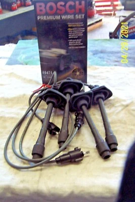 BOSCH СИЛИКОНОВЫЙ ШТЕПСЕЛЬНАЯ ВИЛКА ПРОВОД НАБОР 09475 ПОДХОДИТ TOYOTA CAMRY, SOLARA RAV4 1997-2001 4CYL - Изображение 1 из 3