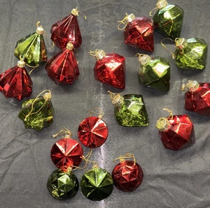 Vintage Diamond Glass Ornament Art Deco Red  Green Gem Shape Set Of 18 - Picture 1 of 9