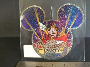 Disneyland Mickey Mouse Prism Sticker Die Cut TOKYO JAPAN 2005 Near Vintage HTF - Picture 1 of 6