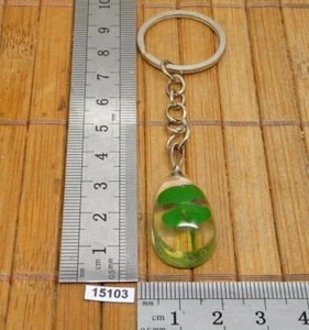 Porte clé résine avec un trèfle à 4 feuilles  - porte bonheur fdj loto chance - Picture 1 of 3