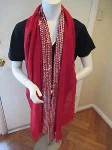 Nuevo con etiquetas Chico's Wool Ultimate Pashmina Wrap/Pequeños cuadrados plateados brillantes/Cardinal-$98 - Imagen 1 de 10