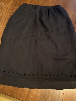 Harold's 100% Silk Women's Beaded Bottom Skirt Lined Small Fit Size 6 - Image 1 of 4