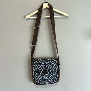 Kuna Prints Eclectric Embroidered Bohemian Crossbody Messenger Bag - Picture 1 of 8