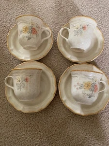 Set Of 4 Mikasa Country Charm Prairie Rose Coffee Tea Cup Mugs & saucer plates - Picture 1 of 3