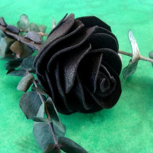 D'AGOSTINO HANDCRAFTED BLACK LEATHER ROSES BUY 1, 3, 6, 12. ALSO RED OR PURPLE. - Picture 1 of 16
