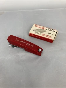 Vintage mini Swingline Tot 50 Red Stapler + Empty collectible Staples Box - Picture 1 of 14