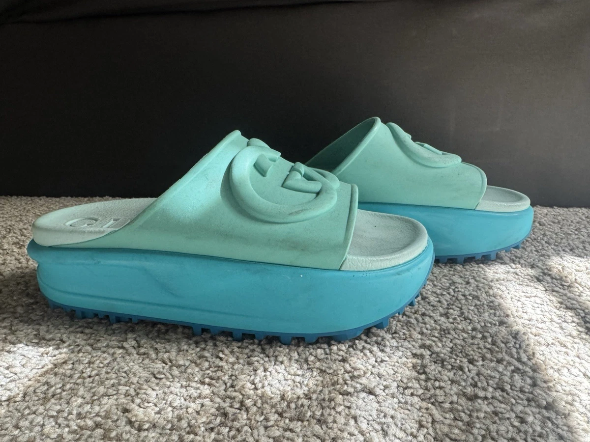 (専用)【美品】GUCCI♡ラフィアサンダル♡ボーダー♡ブルー 専用)【美品】GUCCI♡ラフィアサンダル♡ボーダー♡ブルー