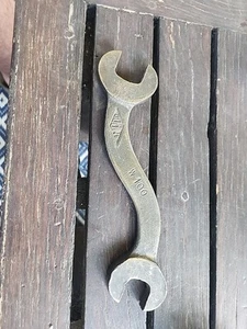Chiave vintage Ampco in ottone non scintillante W100 - Foto 1 di 6