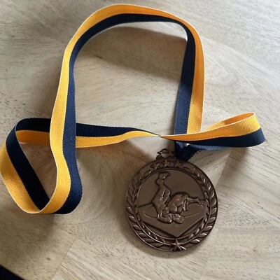 Miss Youth Wrestling G.C. 2010 Medalla Cruzada 4to Lugar Foto 1 de 4