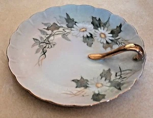 Plato aplicado vintage Japón mediados de siglo mango Rhynne China flor margarita blanca - Imagen 1 de 6