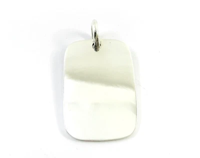 Colgante con etiqueta de perro de plata de ley 925. 1,2" x 0,8", 7,3 gramos Foto 1 de 4