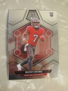 ¡Tarjeta de novato Bucky Irving 2024 mosaico 385!  Tampa Bay Buccaneers - Imagen 1 de 3
