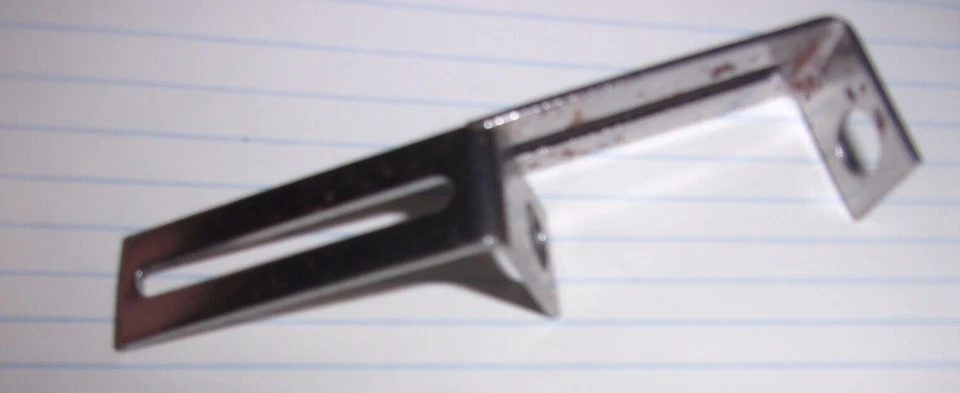 Soportes deflectores de admisión HS003800AV de 2 unidades pieza descontinuada Foto 1 de 1