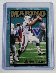 1995 Collector's Choice Dan Marino Chronicles Football Card #DM8 Dan Marino - Picture 1 of 2