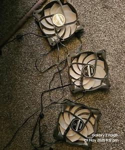 MSI APA1225M12 fan PWM range of 1500-2500 RPM - Photo 1/2